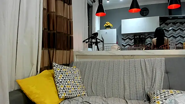 itsyourcassie online show from February 9, 10:11 pm