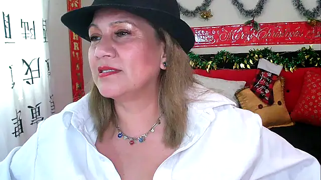 yayita mature online show from December 27, 3:48 pm