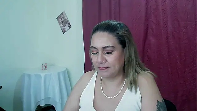 yayita mature online show from January 20, 4:12 pm