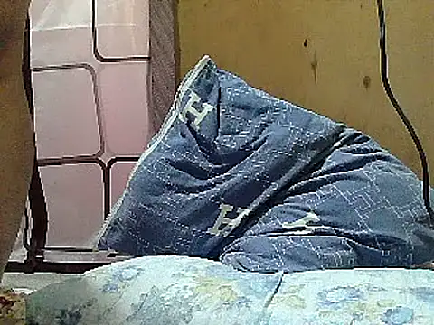 LUCKY sweety01 online show from March 11, 10:09 pm