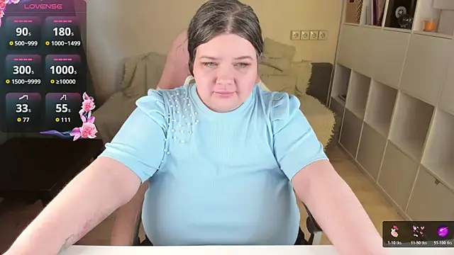 PlumPie online show from April 2, 3:53 pm