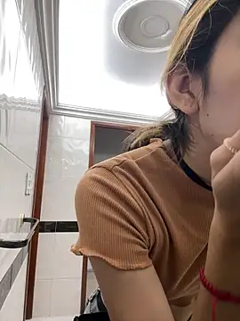 Girl Cherry online show from March 18, 10:57 am