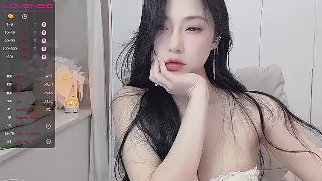 uuxiaocai online show from May 11, 4:04 pm