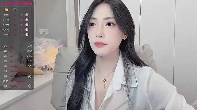 uuxiaocai online show from May 13, 12:35 pm
