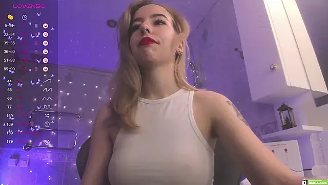 Fire moth online show from December 28, 4:30 am