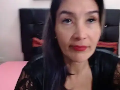 Violette Adams online show from June 8, 1:44 pm