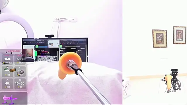 Paulina Davis  online show from February 1, 12:29 am