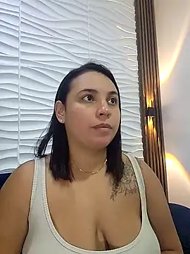 LizzRouse online show from February 4, 11:16 am