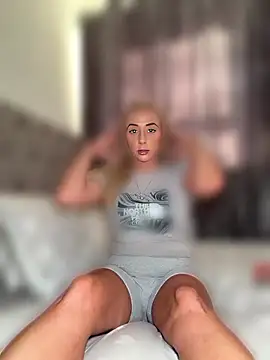Strongqueen online show from July 12, 6:43 pm