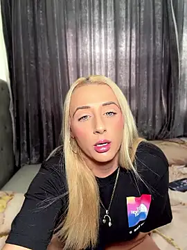 Strongqueen online show from July 29, 5:11 pm