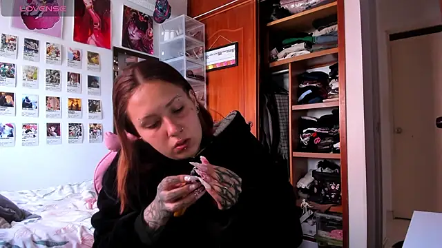 Jessie williams online show from August 4, 1:57 pm