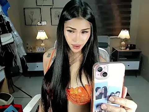 Snapshot of EternityBanks chatting on September 27, 4:01 pm EternityBanks online show from September 27, 4:01 pm