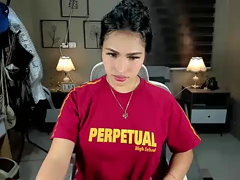 Snapshot of EternityBanks chatting on November 22, 7:02 pm EternityBanks online show from November 22, 7:02 pm