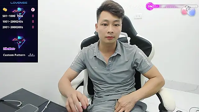 Naughty--asian online show from March 18, 1:03 pm