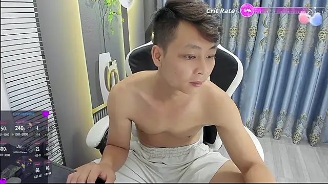 Snapshot of Naughty--asian chatting on June 25, 5:12 am Naughty--asian online show from June 25, 5:12 am