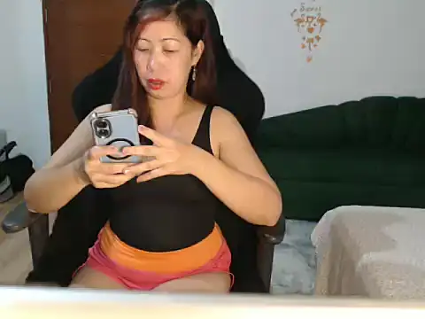 SweetAsian Jojo69 online show from March 9, 10:36 pm