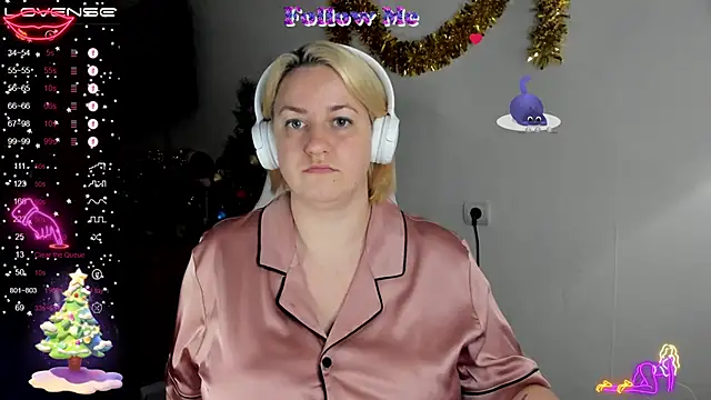 Christen John lover online show from January 12, 4:42 am