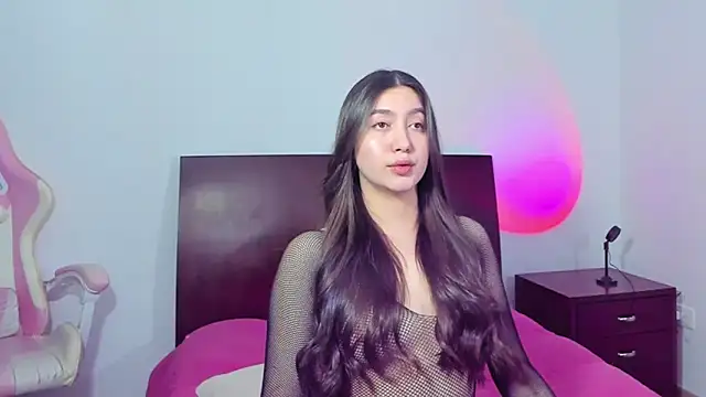 alice-love1 online show from March 22, 11:09 pm