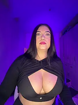 cami ortiz   online show from July 18, 5:11 am