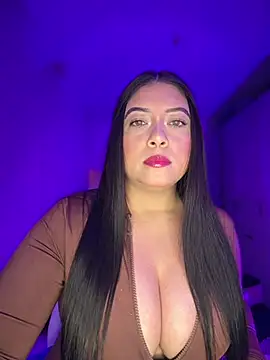 cami ortiz   online show from July 22, 5:32 am