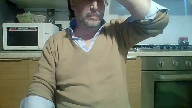 Snapshot of woww791 chatting on March 16, 4:11 pm woww791 online show from March 16, 4:11 pm