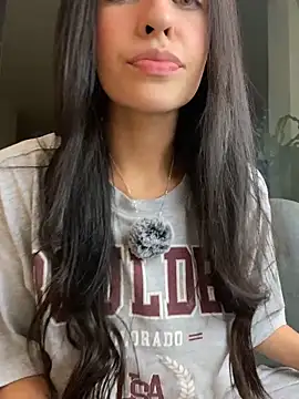 DaphneUwu online show from May 9, 1:55 am