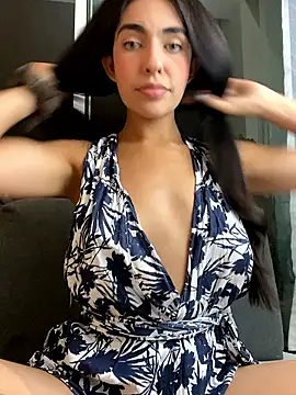 DaphneUwu online show from May 19, 1:22 am