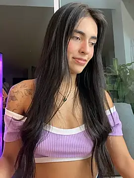 DaphneUwu online show from July 8, 1:10 am