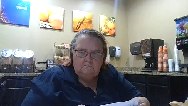 Hornybbw1978 online show from October 14, 6:25 am