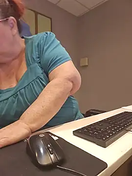 Hornybbw1978 online show from July 31, 5:29 am