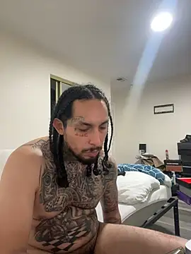 Longmoney444 online show from April 21, 1:42 am