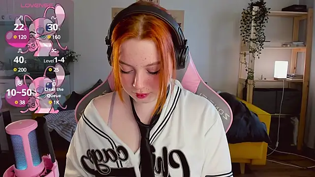 Sofy Benson online show from March 22, 1:19 pm