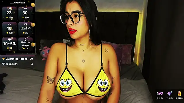 lovely violet13 online show from December 19, 12:45 pm