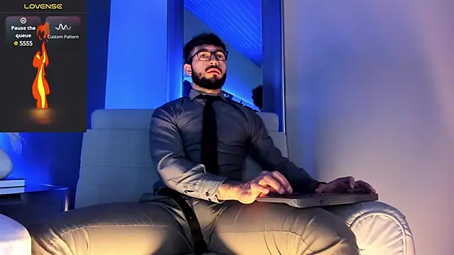 MarkWalker   online show from March 1, 10:34 am