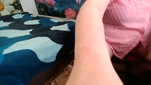 AnnaXGold online show from March 14, 6:21 am