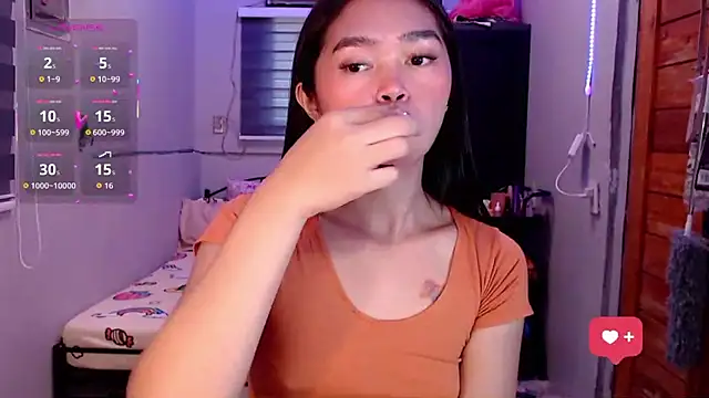 Itsme claire online show from October 4, 1:25 am