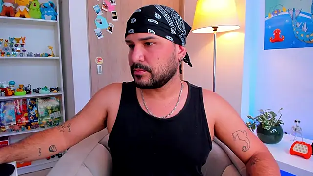 nicolas cox online show from October 12, 8:52 pm