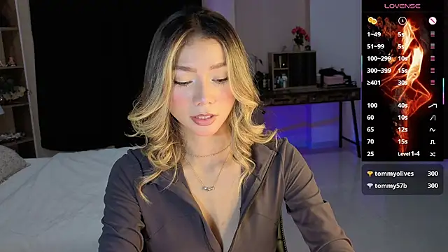 AmelieAxie online show from September 9, 3:06 am