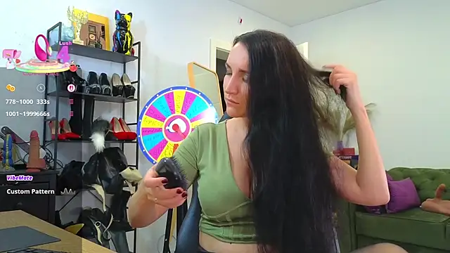 Snapshot of EvaKeks chatting on March 11, 6:25 pm EvaKeks online show from March 11, 6:25 pm