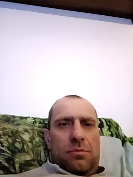 Roman0798 online show from December 16, 6:32 am