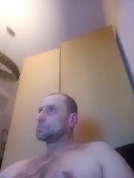 Roman0798 online show from February 5, 11:17 pm