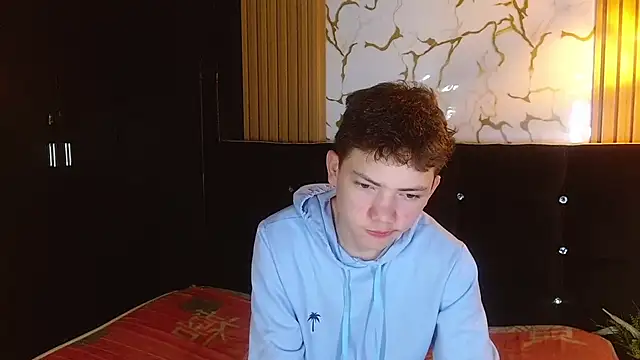 cruz dante online show from March 17, 7:17 pm