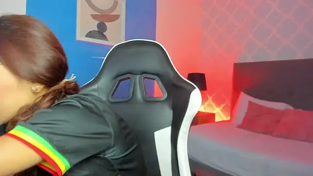 cora 22 online show from September 27, 12:21 pm