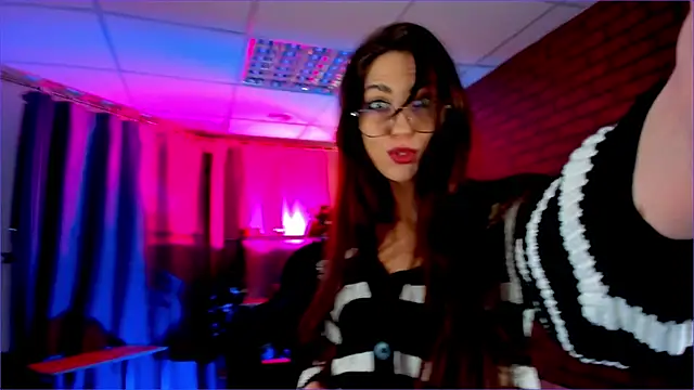 EmilyWilden online show from December 29, 9:17 am