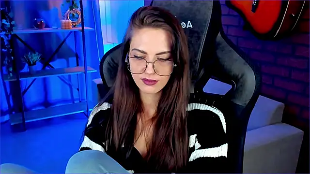 EmilyWilden online show from December 29, 12:23 pm