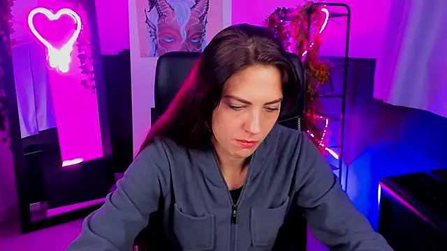 EmilyWilden online show from January 3, 11:46 am