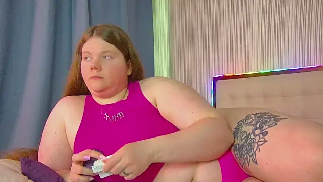 RubyValen online show from June 6, 1:32 am