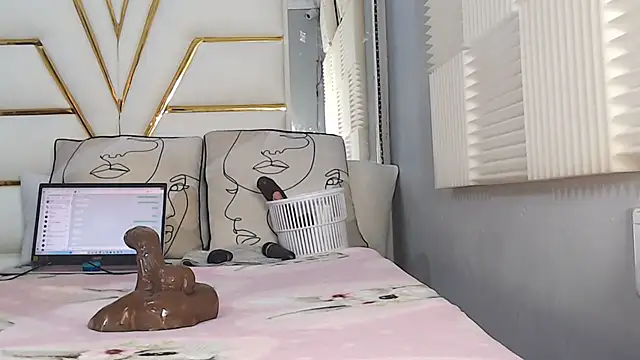 SexyyNana online show from July 25, 11:24 pm