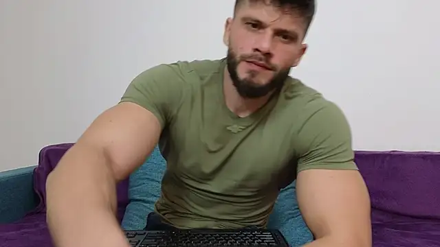 TheTopAlex online show from December 9, 6:46 pm