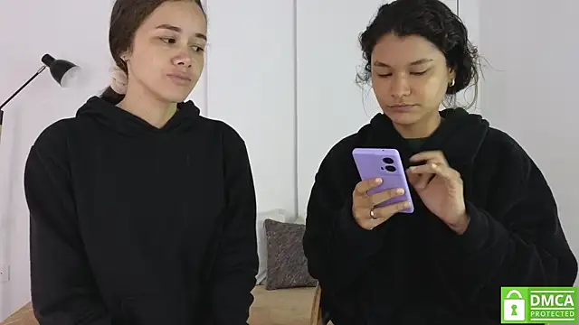 Snapshot of sexychanell_18 chatting on October 11, 1:09 pm sexychanell 18 online show from October 11, 1:09 pm